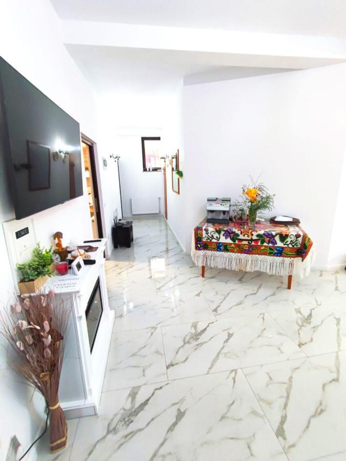 Vila CASA HATERE Moisei Exterior foto